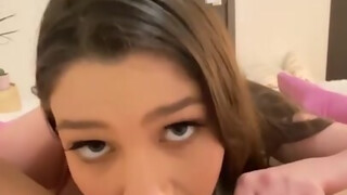 Alyx Star brutálisan nyalogatja Jazmin Luv nedves punciját