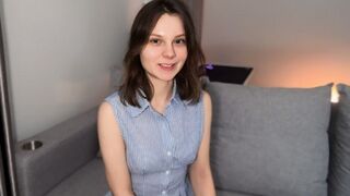 Választotta a pornót: vad első casting egy cuki 19 éves amatőrrel