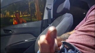 Veszélyes utcai dugás egy dögös vörös tini cicájával