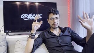 Vad amatőr szexkapcsolat a közösségi médián át