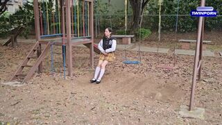 Tanár magához hívja a fiatal tanítványt egy vad szexre