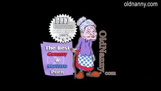 Idős Hölgy Új Játékkal Kísérletezik az Old Nanny Csatornán